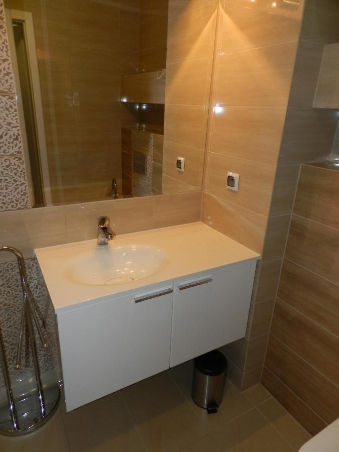 Apartament Caloroczny Blizej Morza Kołobrzeg Exterior foto